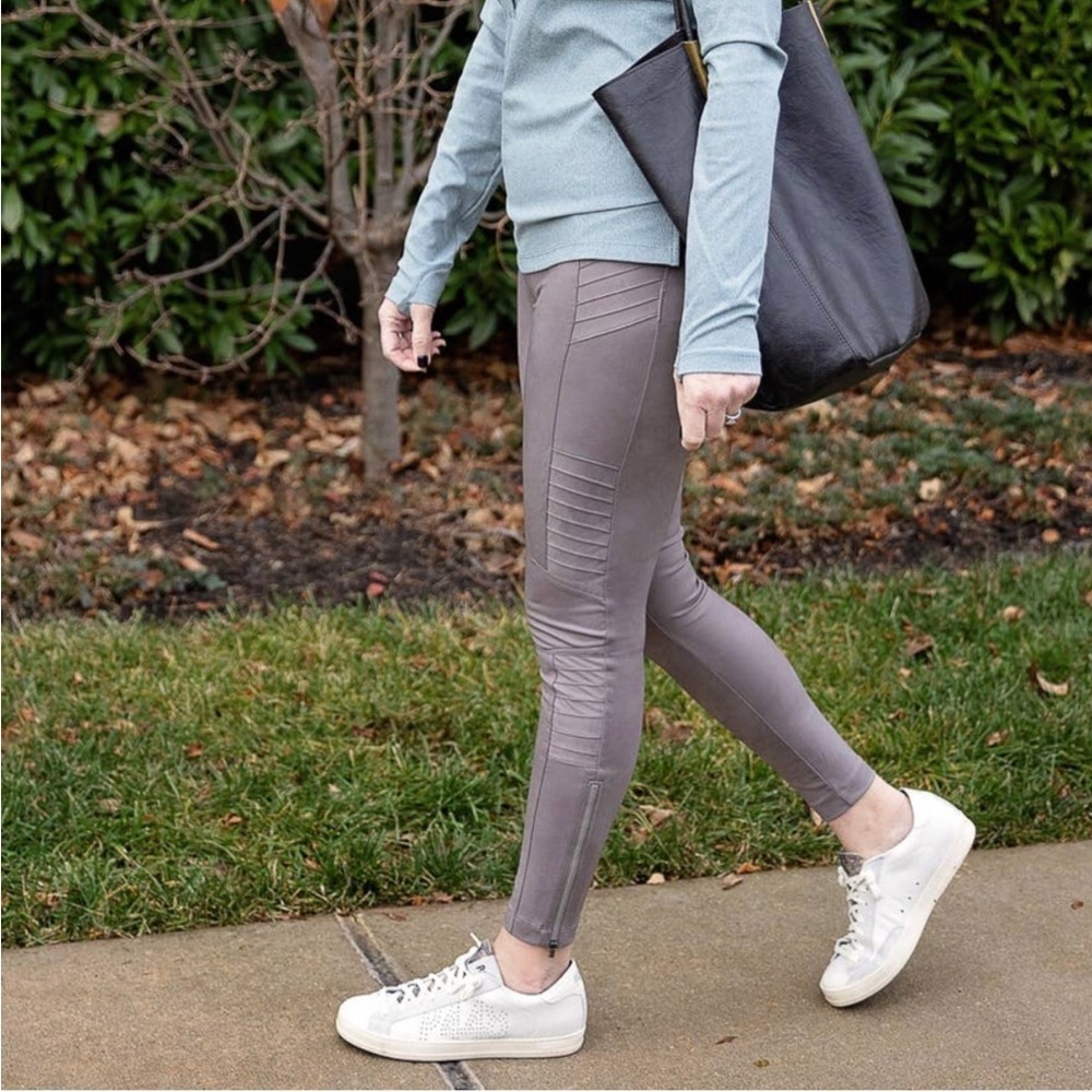 Athleta Delancey High Rise Gleam Moto Legging Tight Bluff Grey-Small